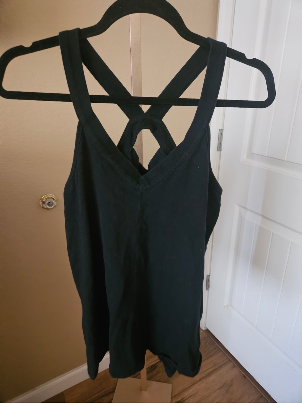 Black Women's torrid  Strappy V-Neck Tank Top size 1